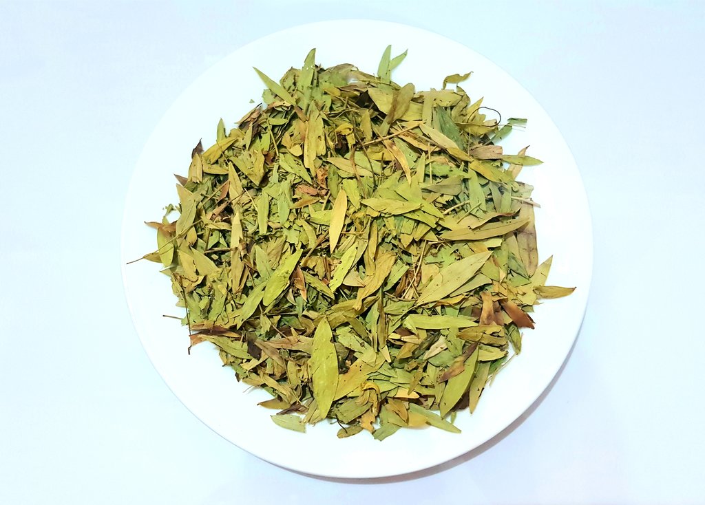 a heap of senna dry leaves in a plate