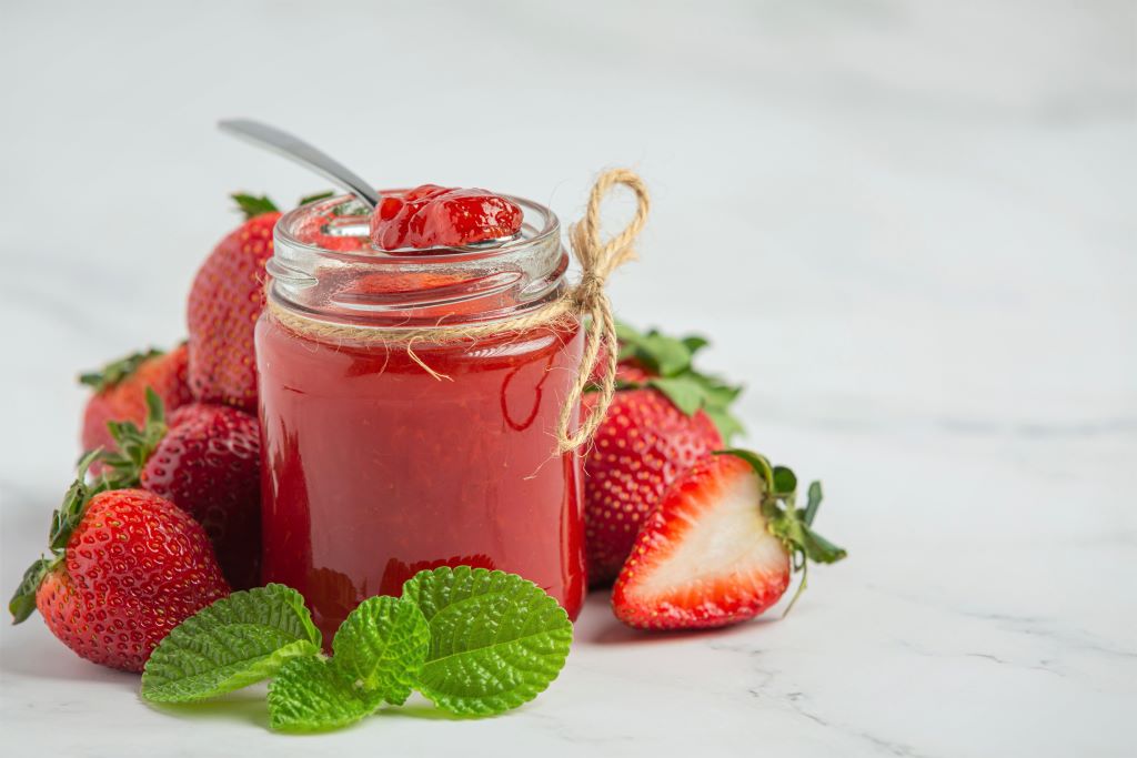 strawberry-jam-marble-background strawberry puree